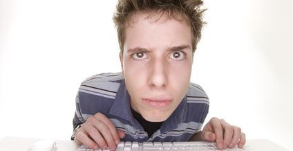 2 sites incontournables pour vérifier l’information sur Internet