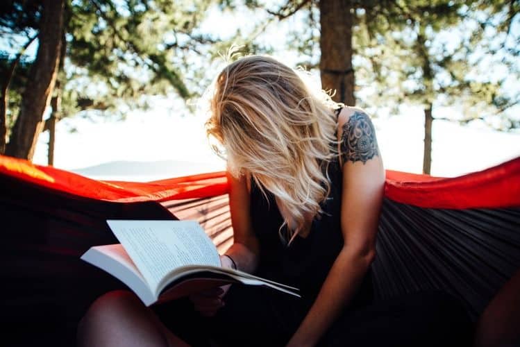 Vaincre le stress grâce à la lecture : c’est possible !