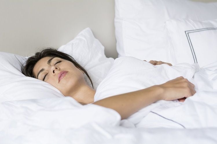 Auto hypnose pour dormir : découvrez la thérapie pour retrouver un sommeil naturel