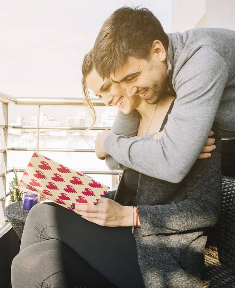 Télépathie amoureuse : comment fusionner une âme dans deux corps ?