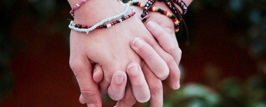 Différence entre amour et amitié : 5 signes révélateurs