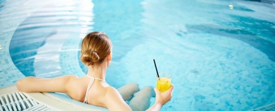 Bains thermaux : se soigner et se relaxer avec l’eau thermale par le bain