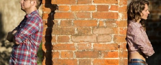 Jalousie dans le couple : preuve d’amour ou sentiment destructeur?