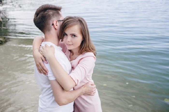Jalousie et possessivité : comment faire face à ces émotions qui nuisent au couple ?